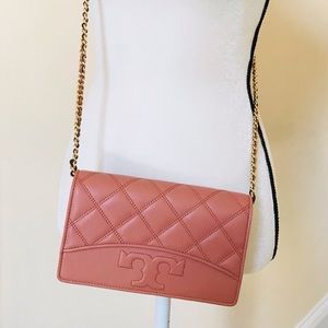 Tory Burch Savannah Chain Flat Wallet